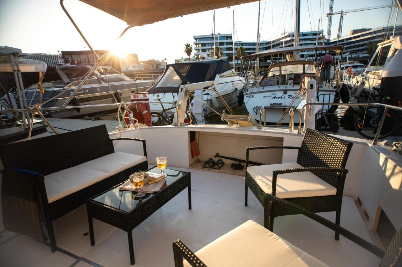 Hotel Magno II Boat Sant Adria de Besos Exteriér fotografie