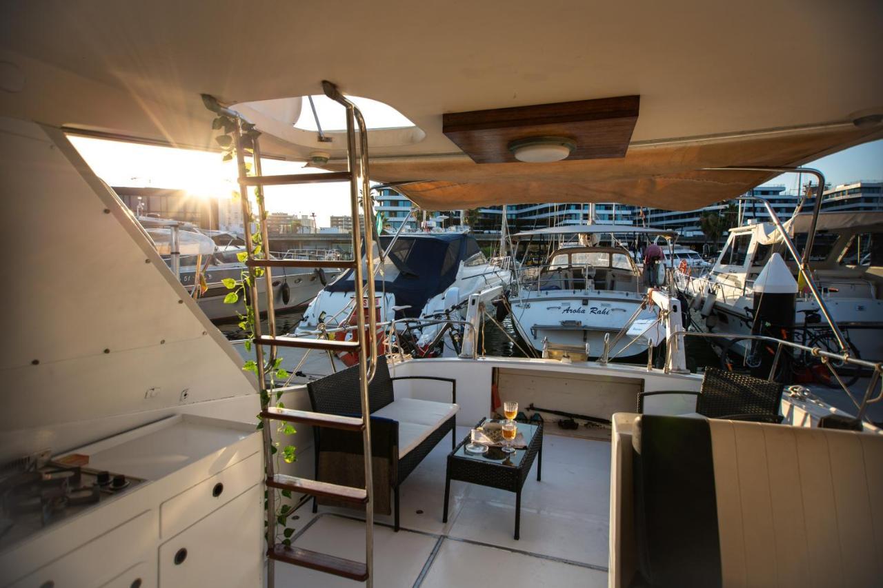 Hotel Magno II Boat Sant Adria de Besos Exteriér fotografie